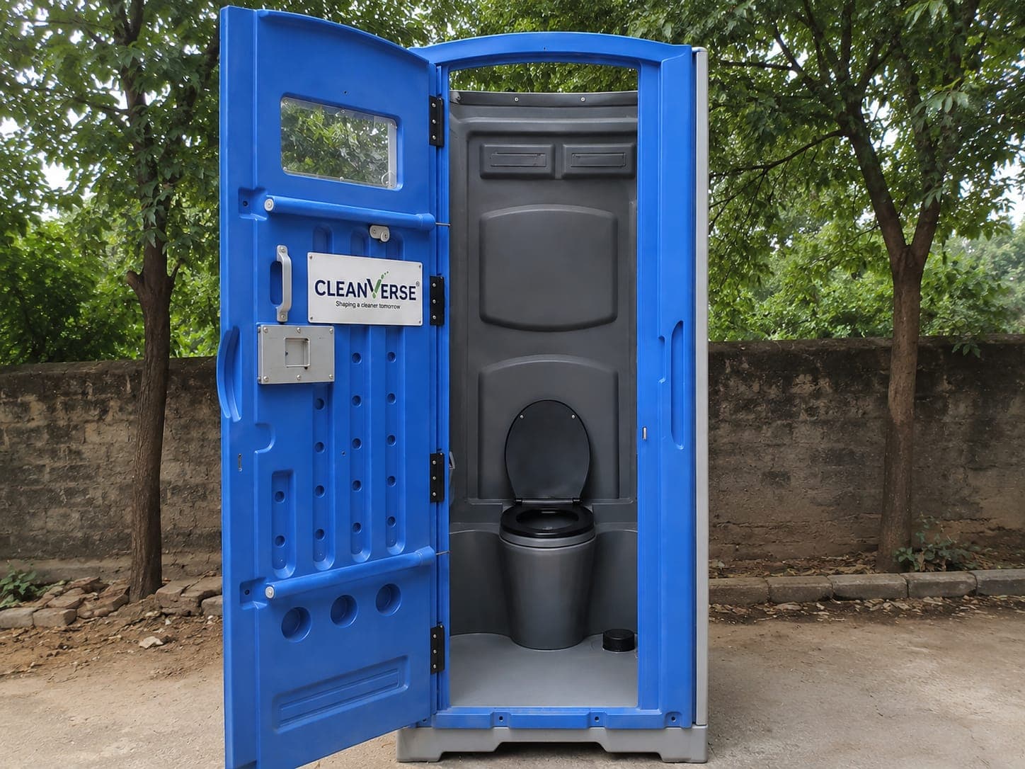 Smart Toilet thumbnail 2
